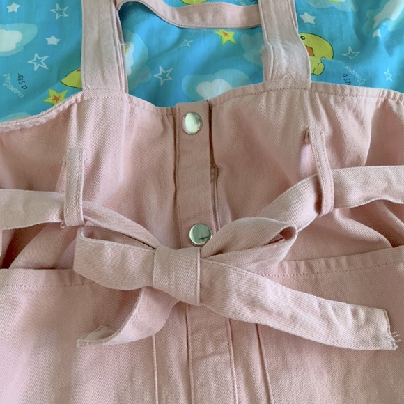 Girls Pink denim suspender skirt - Picture 3 of 4